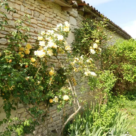 Le Petit Souhait & Le Verger Vakantiehuis *