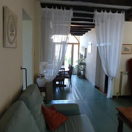 Le Petit Souhait & Le Verger *