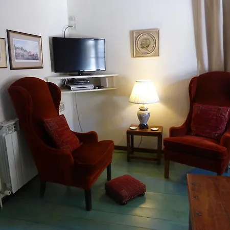 Le Petit Souhait & Le Verger