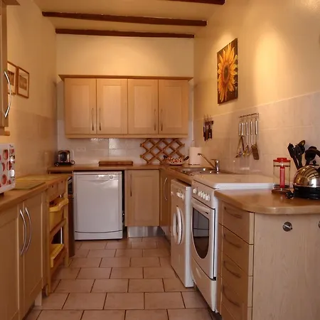 Le Petit Souhait & Le Verger *